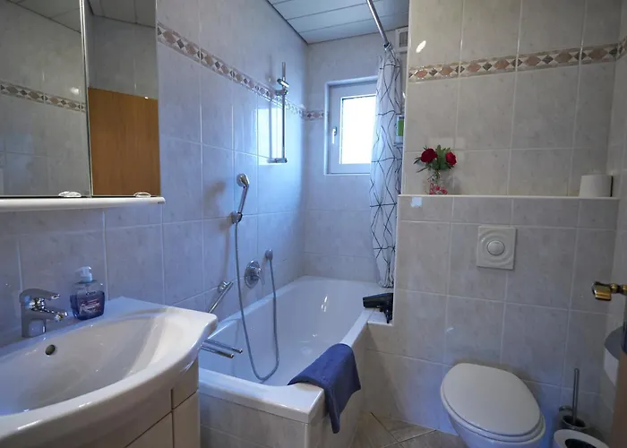 Grosszuegiges Nahe Frankfurt Apartman Rote Warte